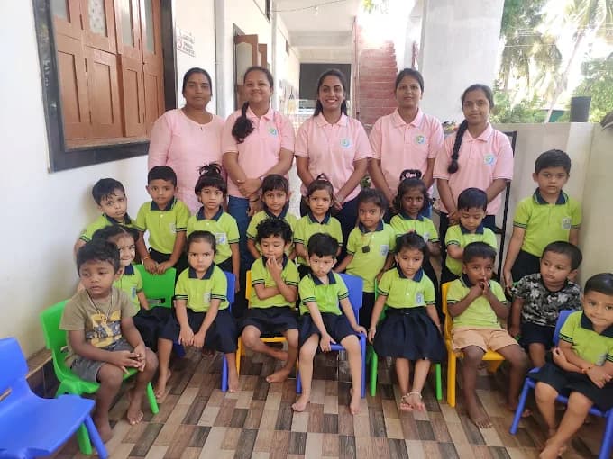 Art and craft activities at preschool